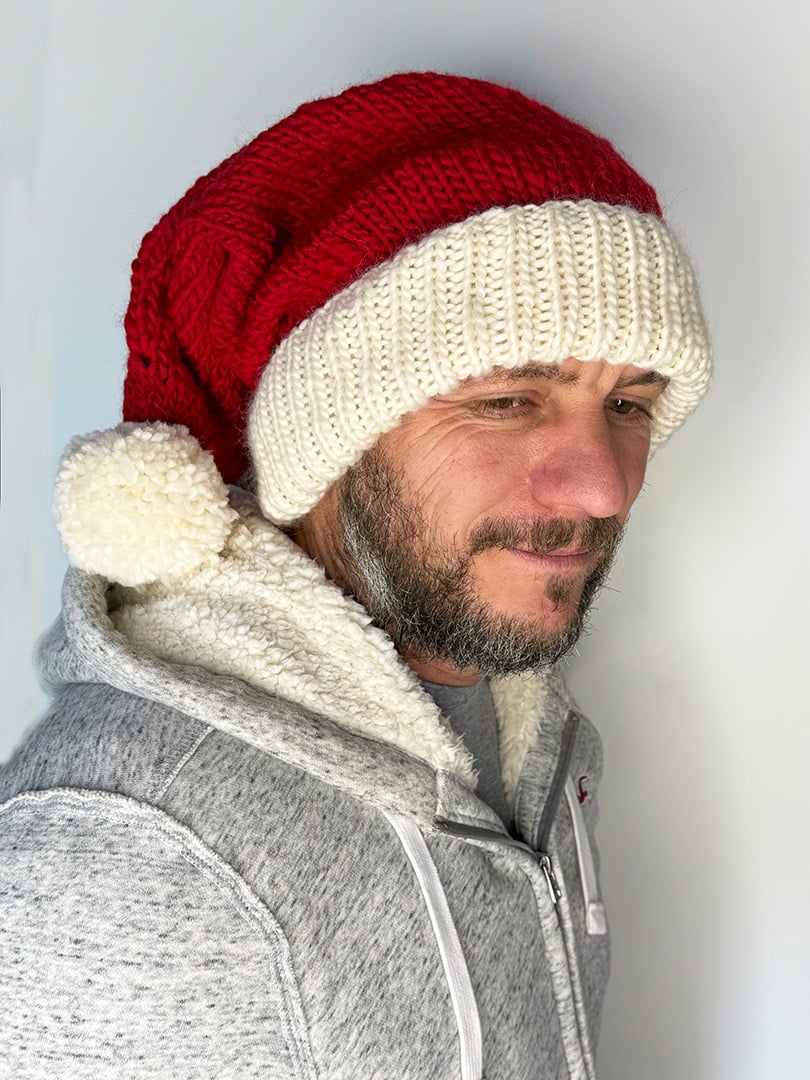 free santa hat knitting pattern (7 sizes) - handy little me